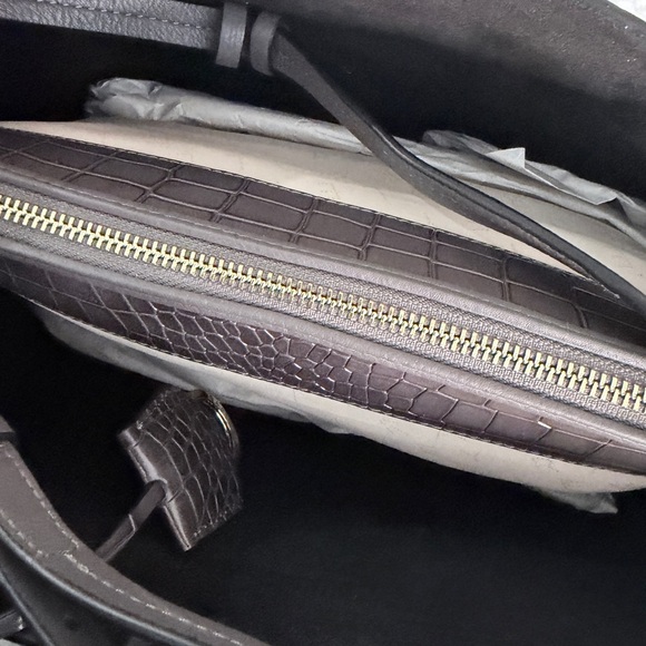 Radley London Liverpool Street - Picture 4 of 4